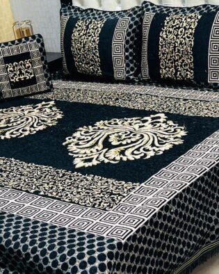 4Pc Velvet Jaquard Bedsheet Green Color style 4