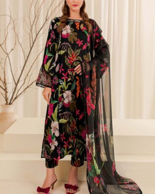 Summer Collection 2025 black