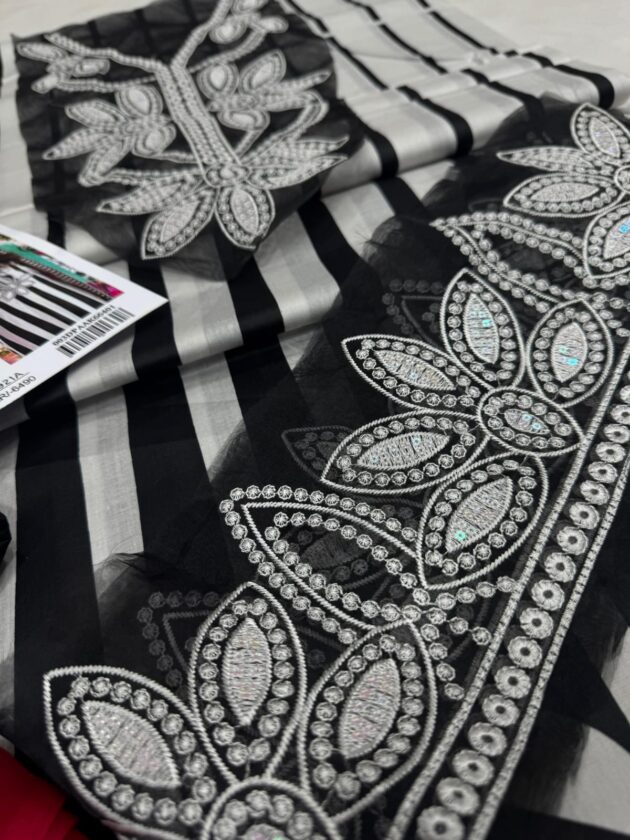 MARIA B LAWN Digital Print 3pc With Patches Black - Image 5