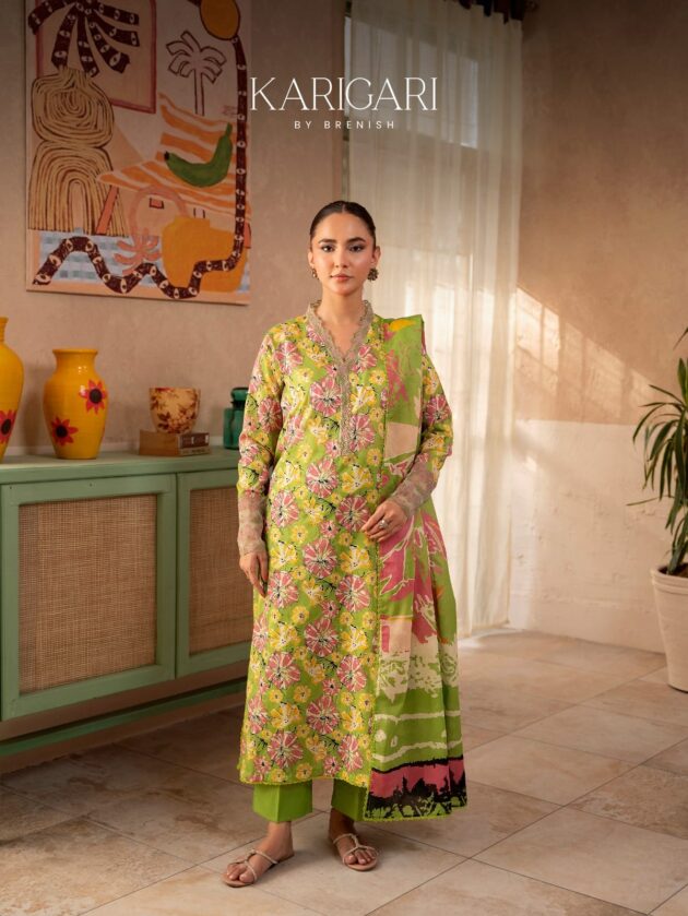 100% Original Gull Jee Karigari Lawn 3pc - Image 10